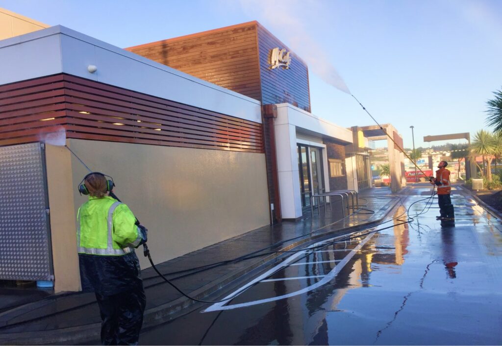 Home - Spray and Wash - Exterior Cleaning services Auckland